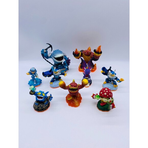 Skylanders Giants Lot of 9, Thumpback, Hot Head, Pop Fizz, Jet-Vac, Cynder, etc - Picture 1 of 16